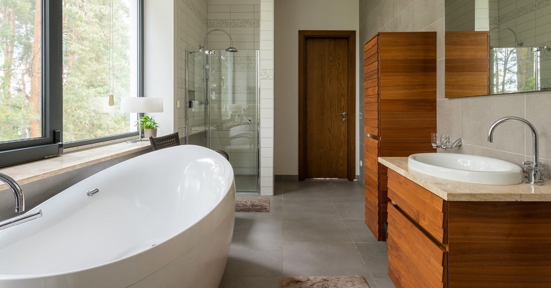 Modern Bathroom Remodeling with Natural Materials in San Diego