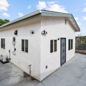Crandal Adu Construction San Diego - Outside View Crandal ADU Construction San Diego - Outside View